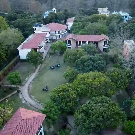 Jim Corbett Resort Rámnagar Kültér fotó