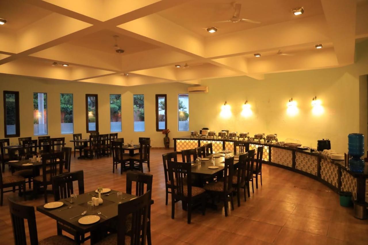 Jim Corbett Resort Rámnagar Kültér fotó